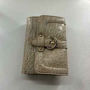 Kathy Van Zeeland gold and beige wallet!